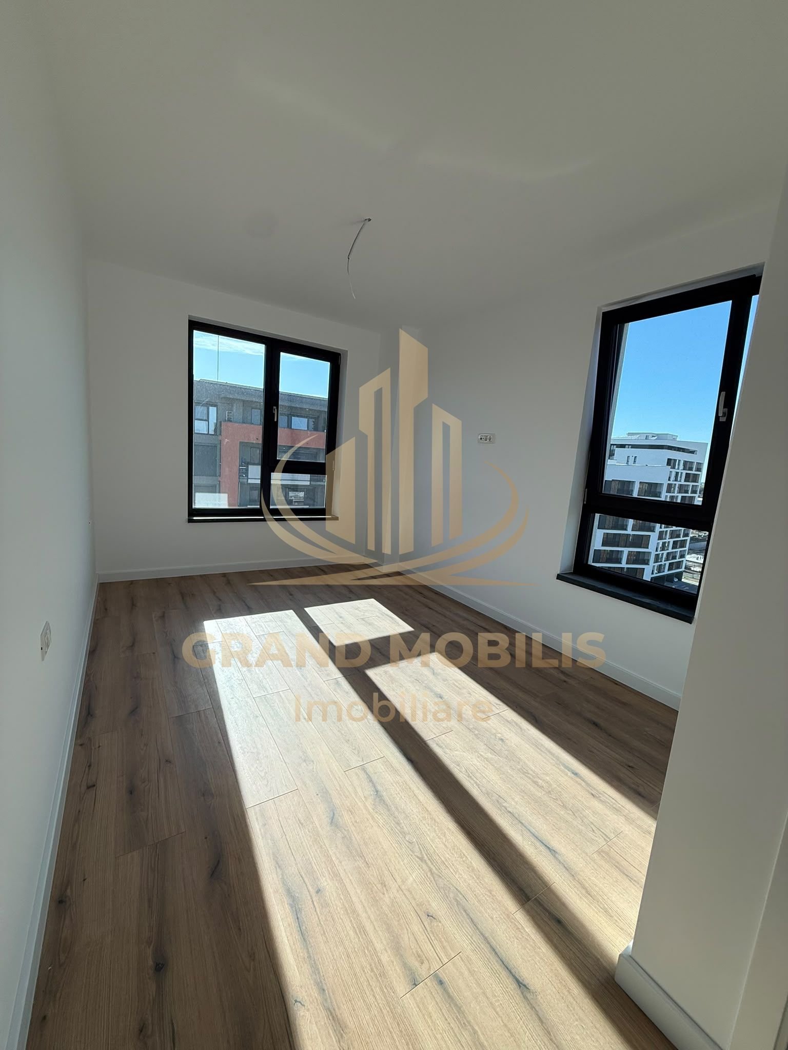 4952b73a1feb4a32b9eeec6df2eae89f Apartament cu 3 camere în Sol Residence Torontalului