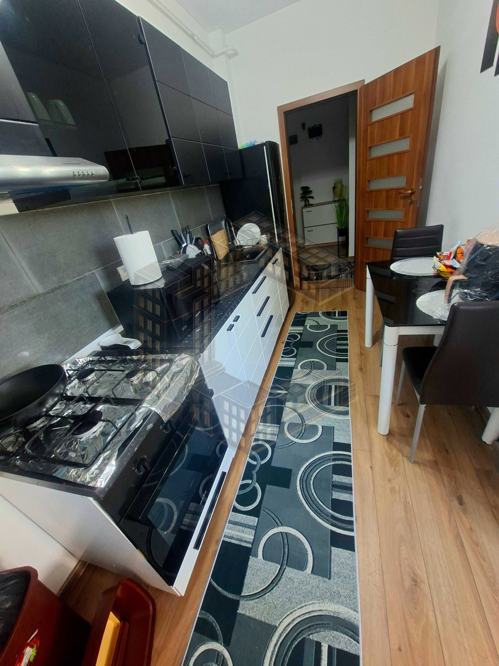 496e9627211940a4ad7659ebf4b97ce0 Apartament cu 2 camere, decomandat,bloc nou, loc de parcare,Giroc