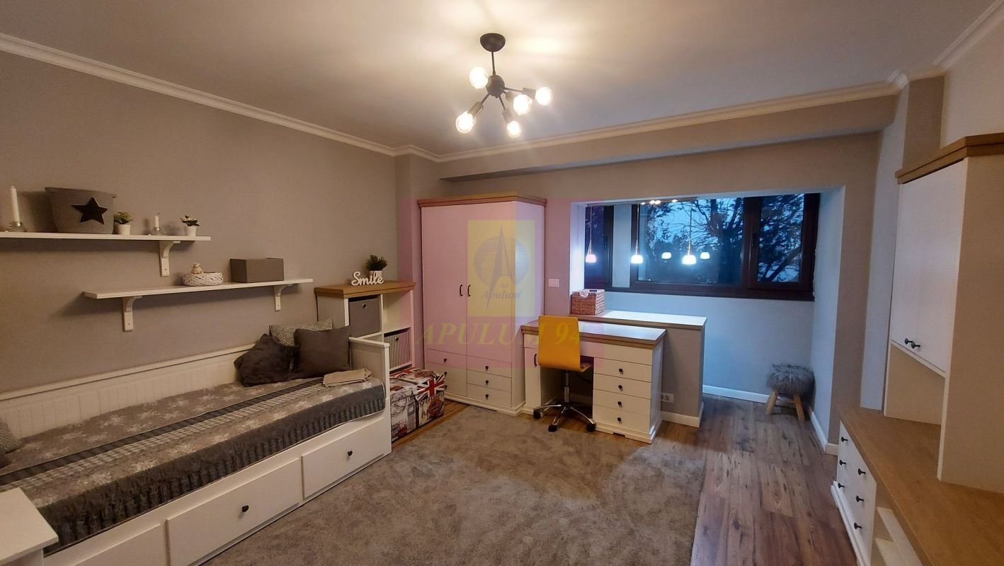 Vand apartament 3 camere Bd Libertatii