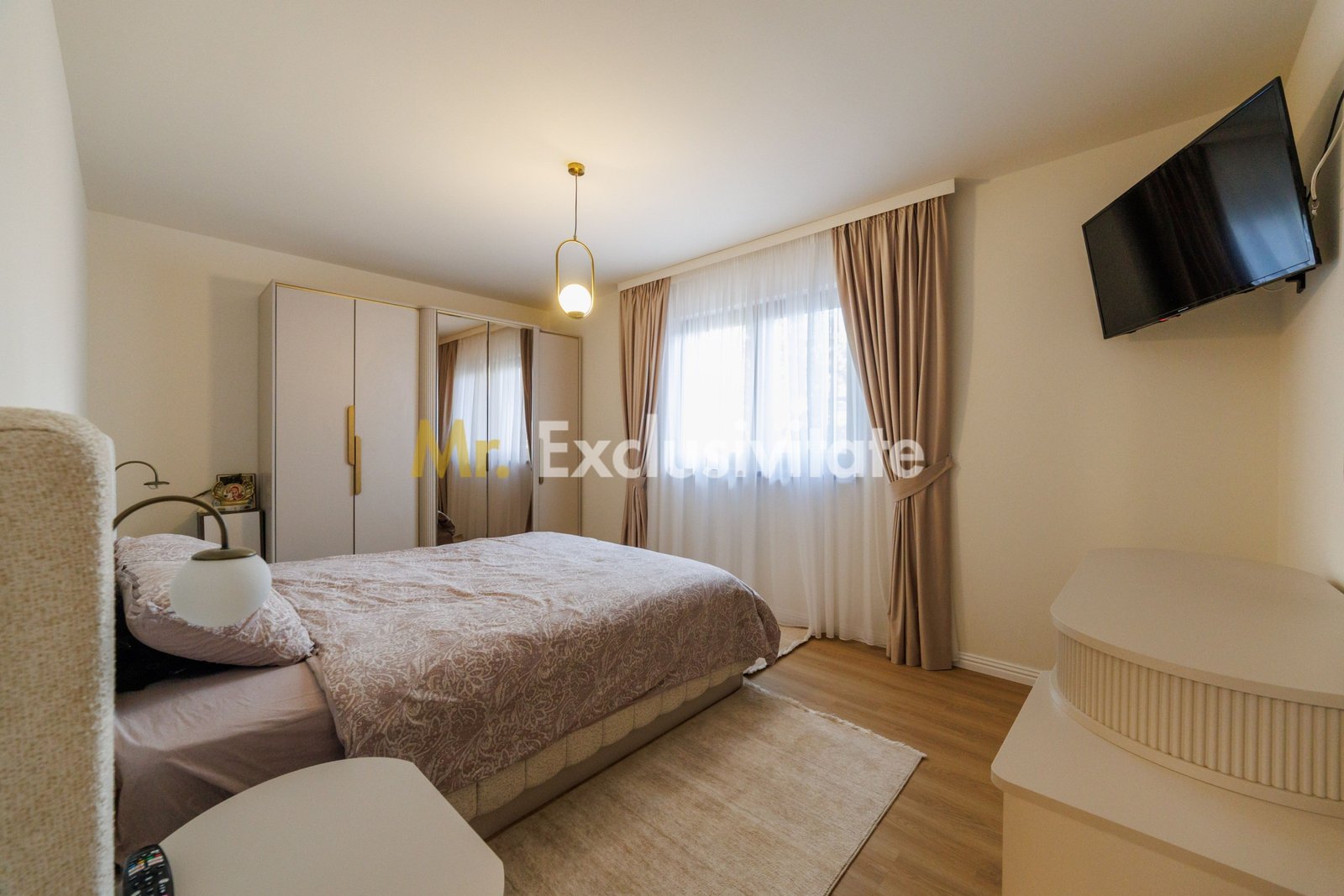 4a631eb1c2ee432386abb90c19301422 VILĂ 4 dormitoare, RENOVATĂ COMPLET 2026, Prundu, teren 937 mp