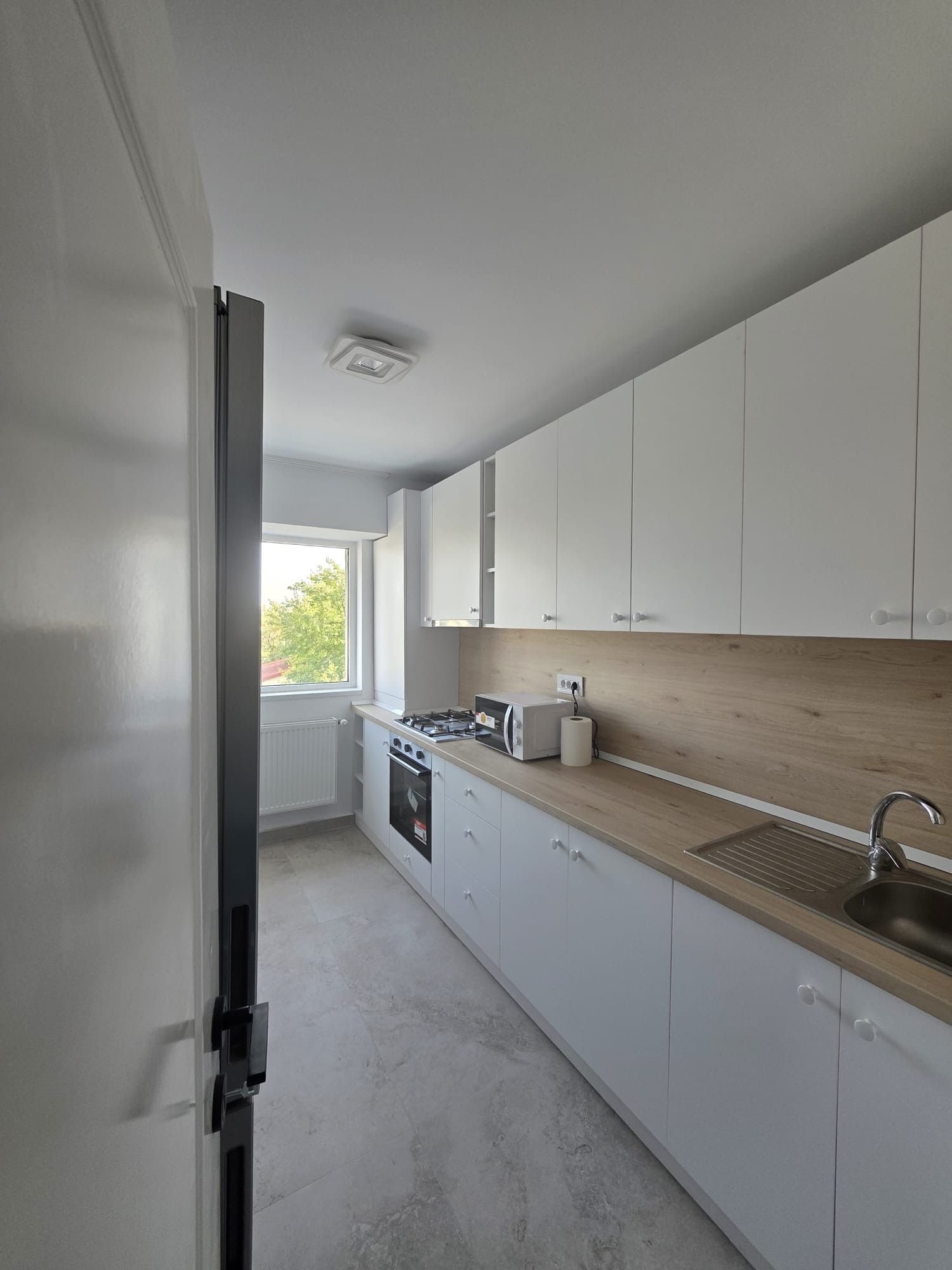 Apartament 3 camere de inchiriat