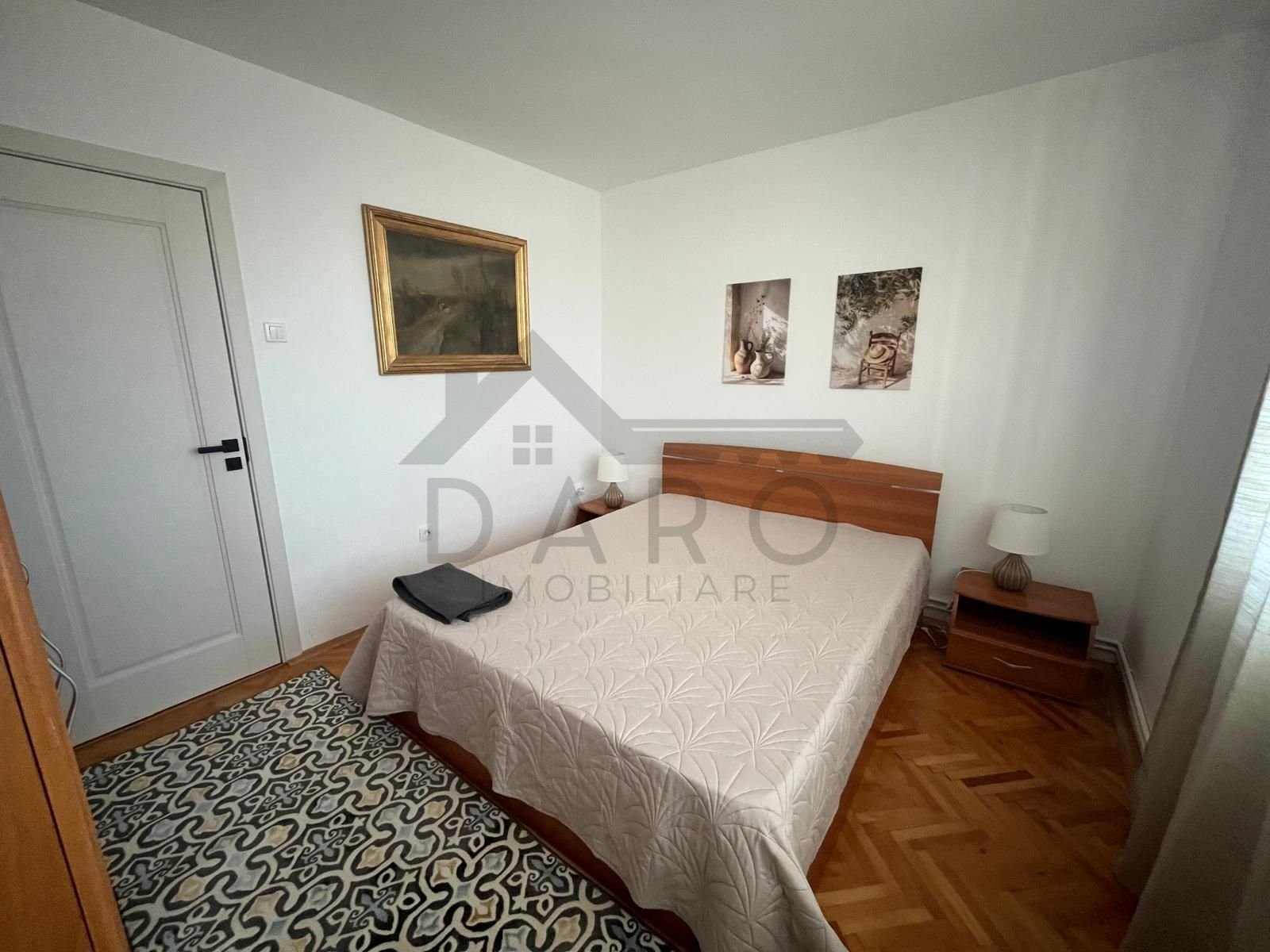 4b945f712daa4222a05ace9e657f004a 🏡 APARTAMENT CU 2 CAMERE DE ÎNCHIRIAT – ZONA CENTRALĂ, STRADA VIOLETE