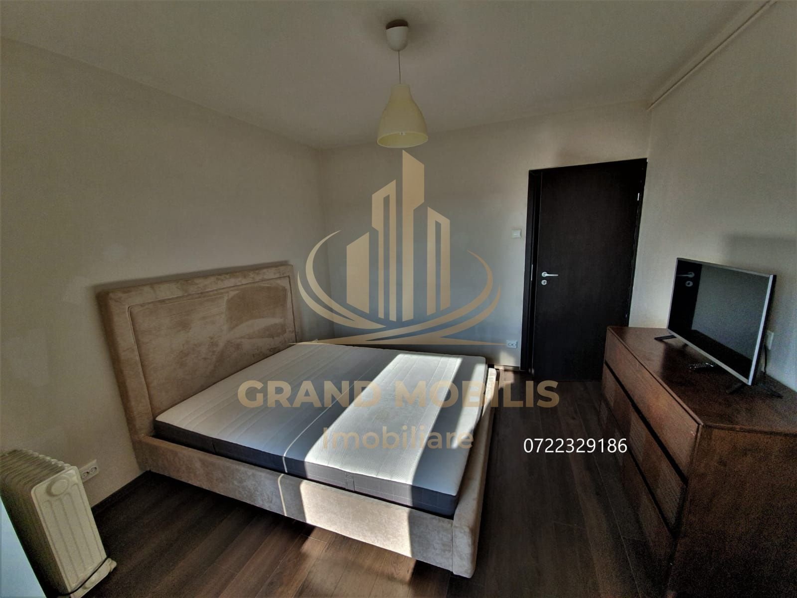 4bf9899041ad429dacfdb64a14524be8 Apartament 3 camere Tineretului