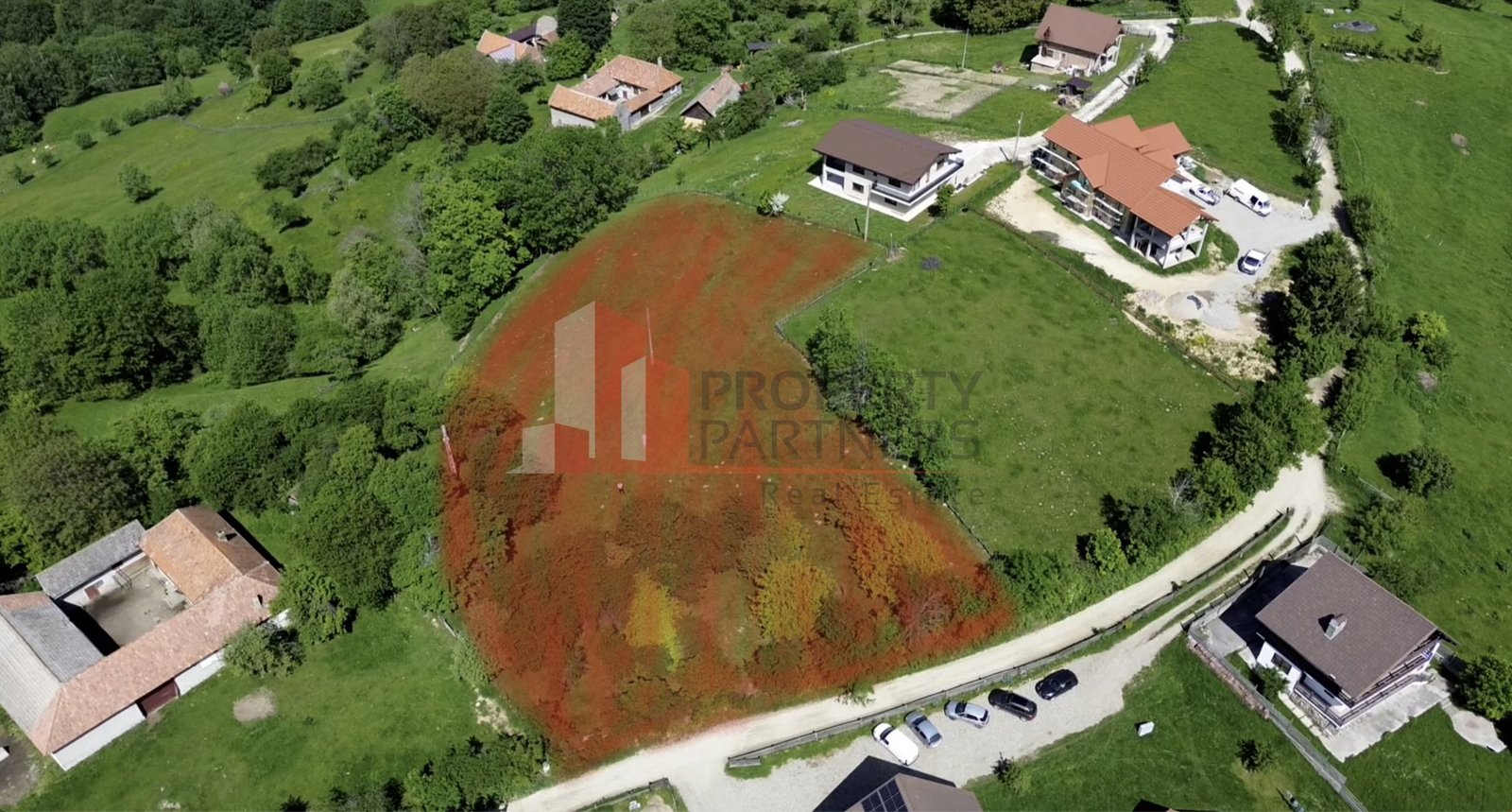 4c79e7c93b974323afa7df967b5eaeef Teren cu priveliște spectaculoasă în Bran – Sohodol
