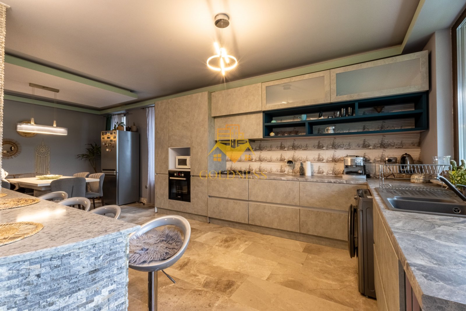 3 camere, 150mp,modern,parcare,gradina,terasa,Europa zona Calea Turzii