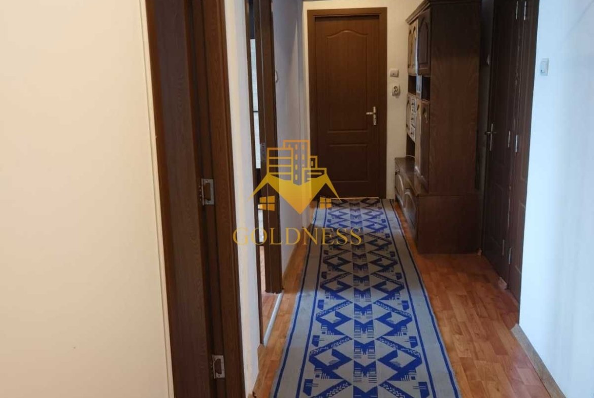 3 camere decomandate, parcare, FSEGA, Intre Lacuri , Aurel Vlaicu