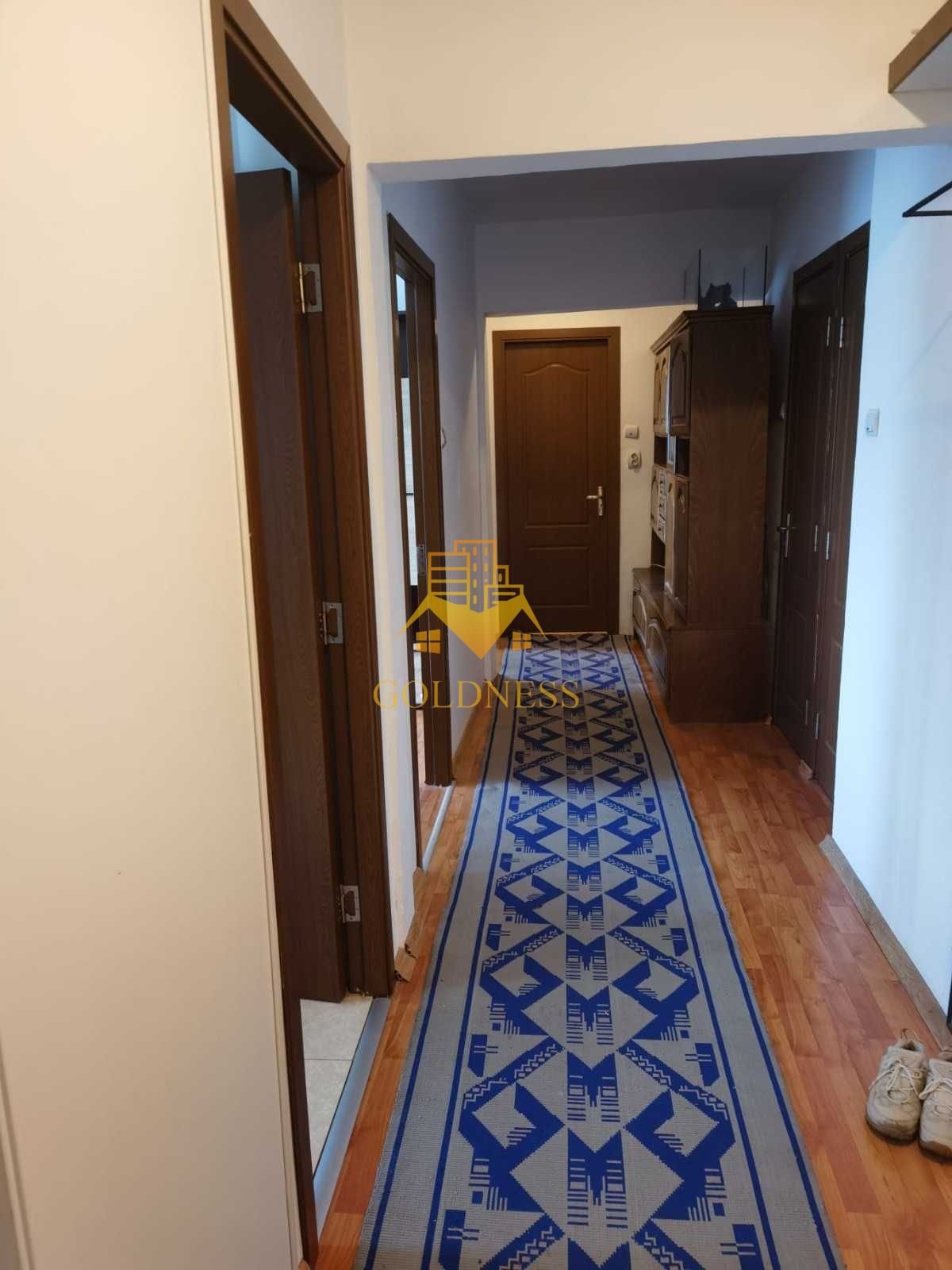 3 camere decomandate, parcare, FSEGA, Intre Lacuri , Aurel Vlaicu