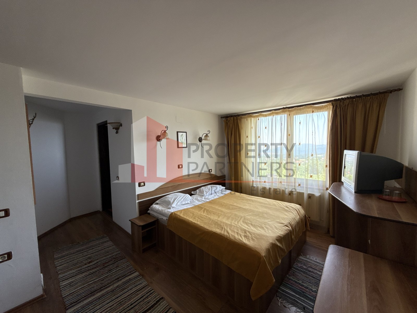 4d456c88df794b038aedf22677159be3 Pensiune Bran Sohodol | 10 camere | oportunitate investiționala