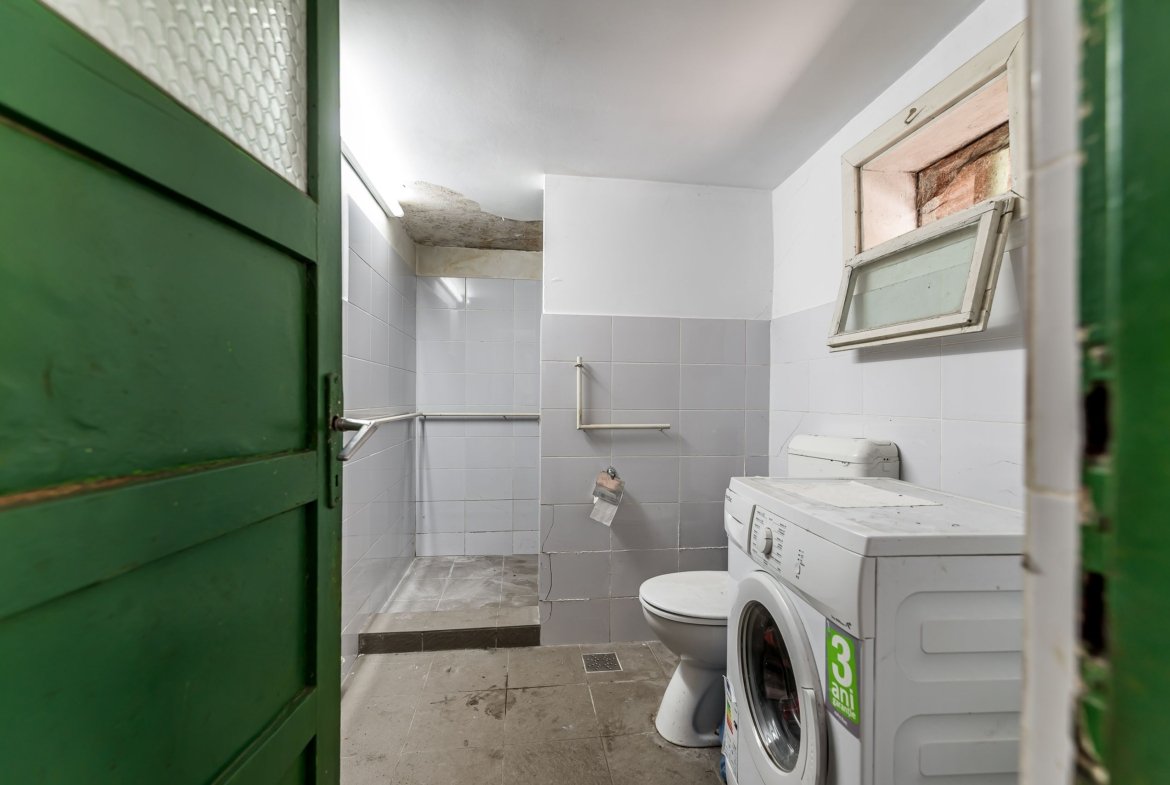 Casă de Vânzare în Bujac | Teren 1.018 MP | 2 Fronturi Stradale
