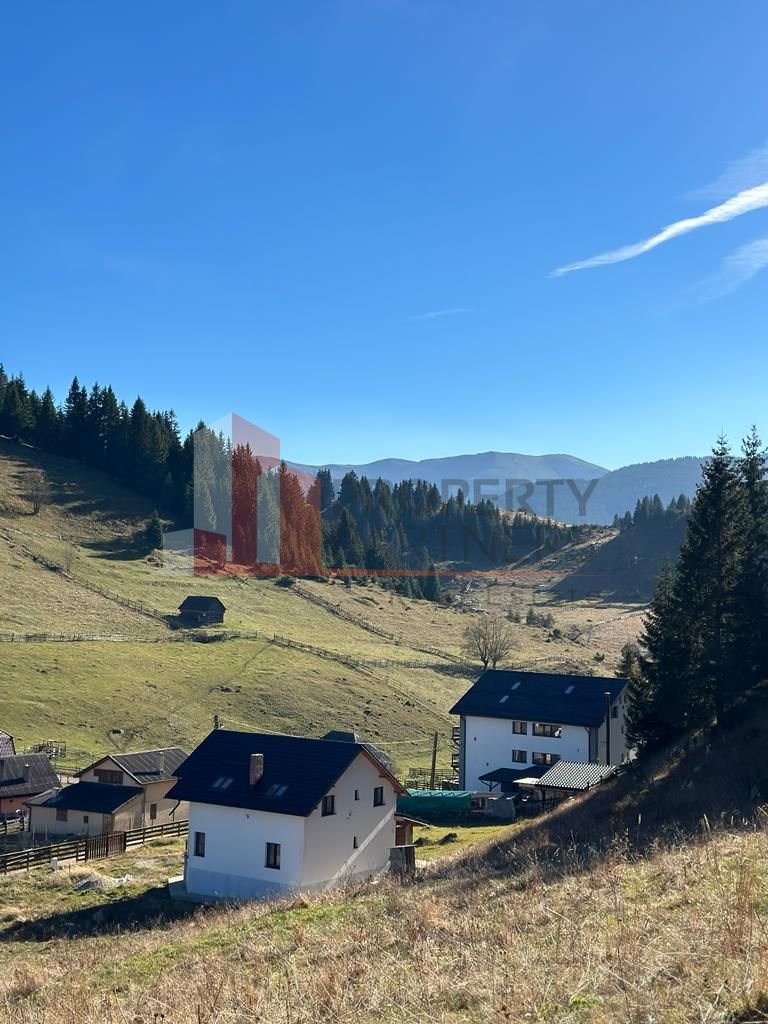 Teren Fundatica intravilan 4500 mp