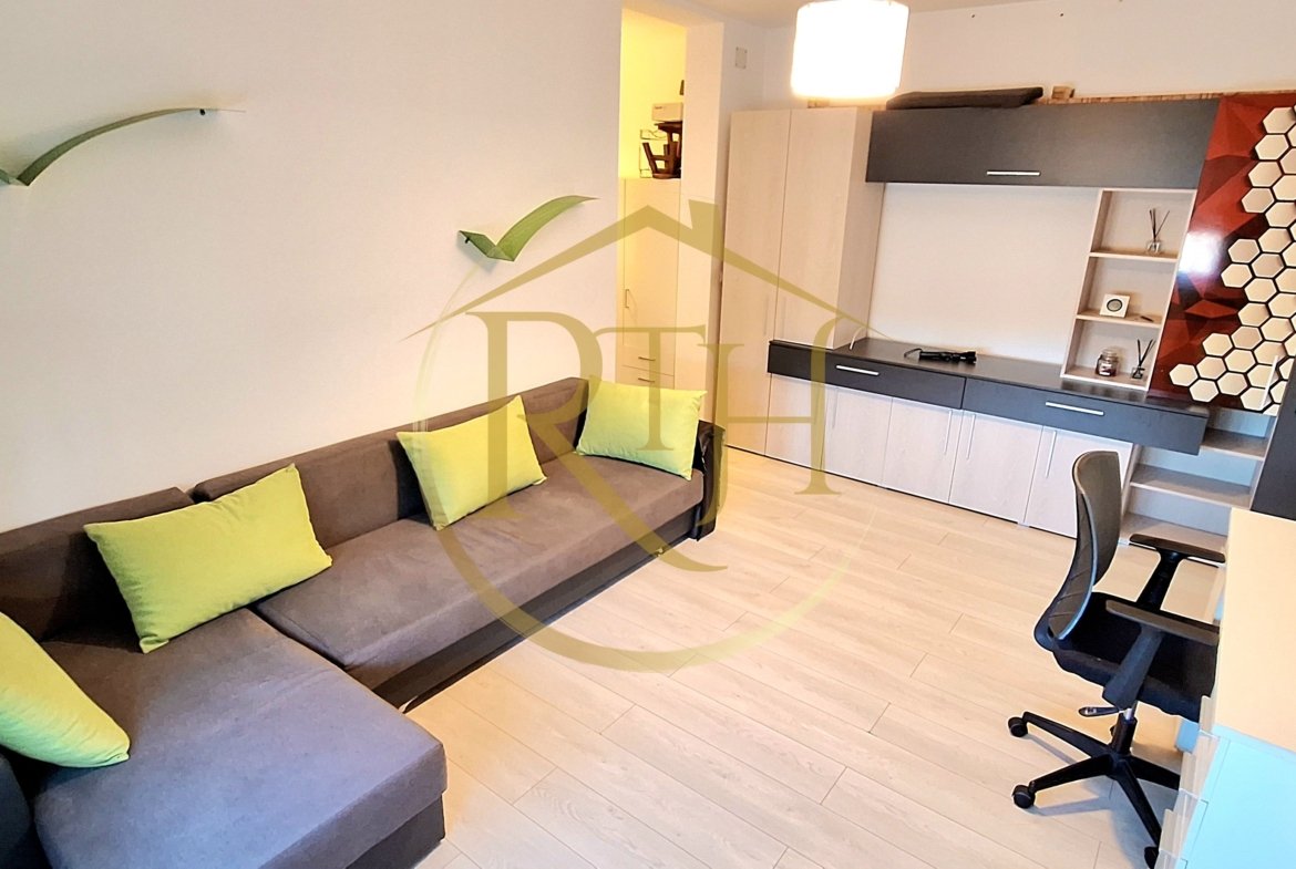 Apartament de inchiriat, 2 camere, Giroc zona centrala, langa Scoala