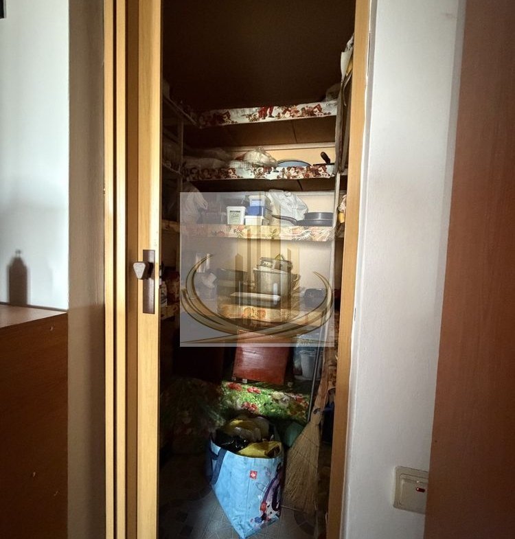 Apartament cu 4 camere 2 bai sector 4  Berceni