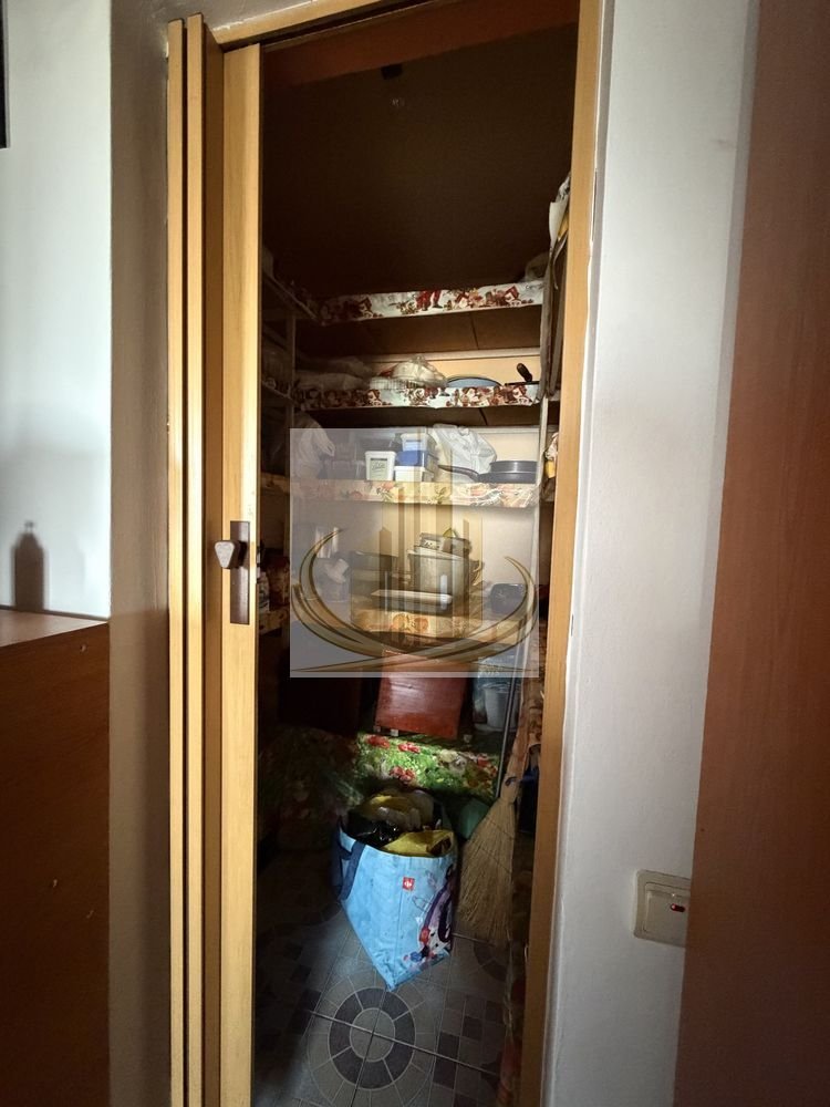 Apartament cu 4 camere 2 bai sector 4  Berceni