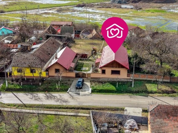 Casă în Vinga – restaurată Integral 2025 | 3 camere | utilități