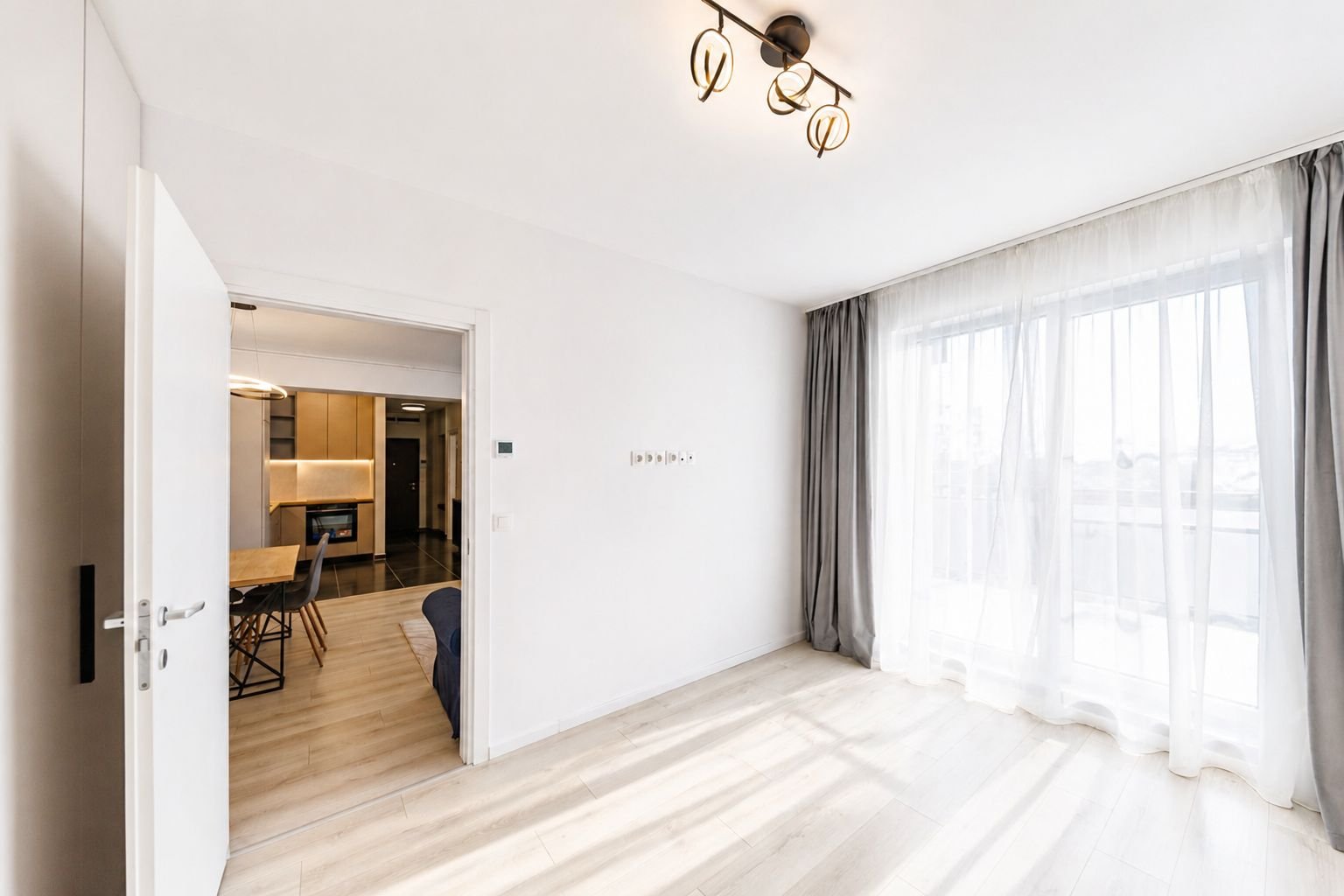 51f9a501e3eb448f9d7728c0e90e1c6a COM 0% Apartament superb cu 3 camere | Denya Forest