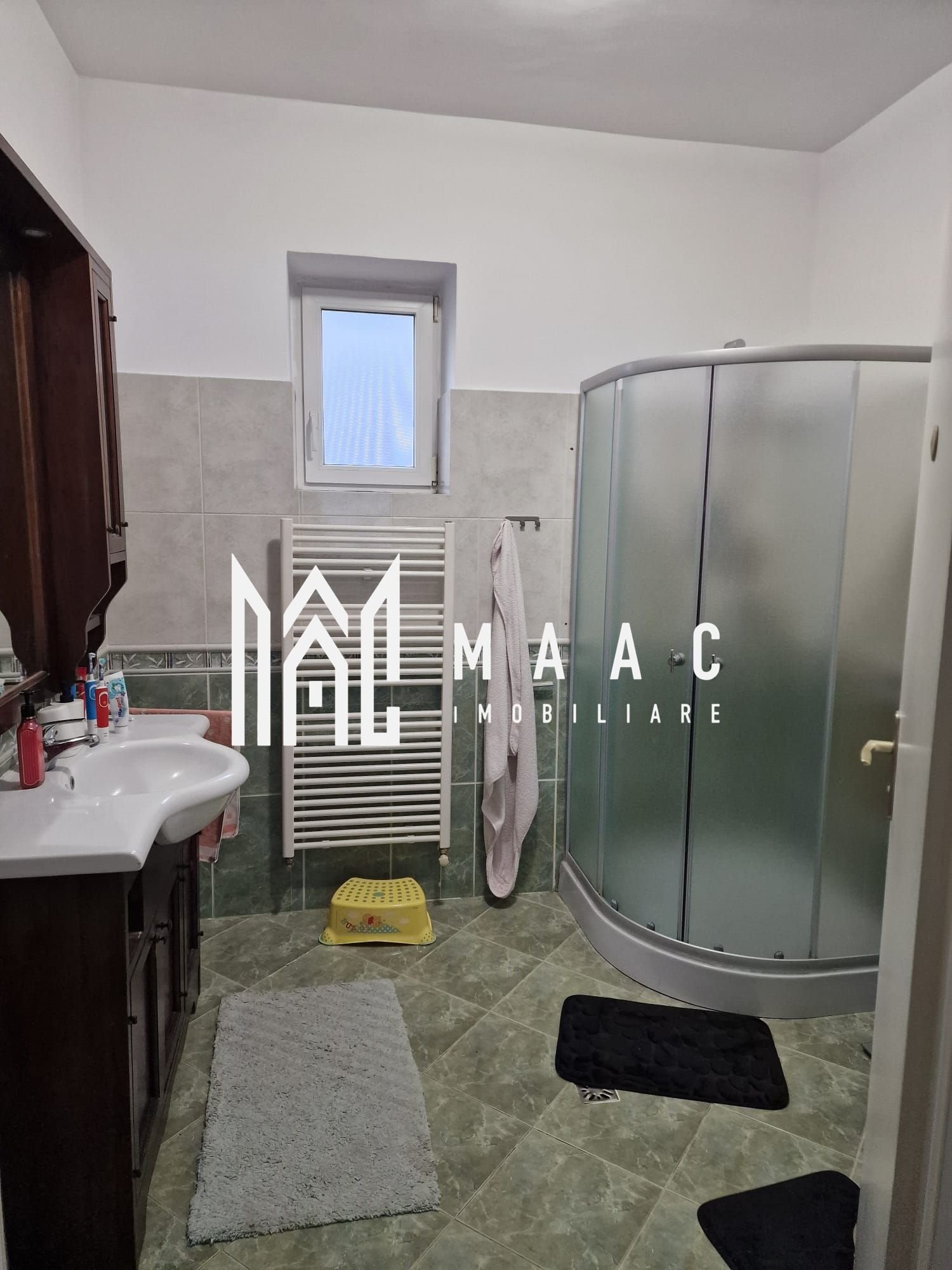 Casă 6 camere de vânzare | Șura Mică | 190 mp