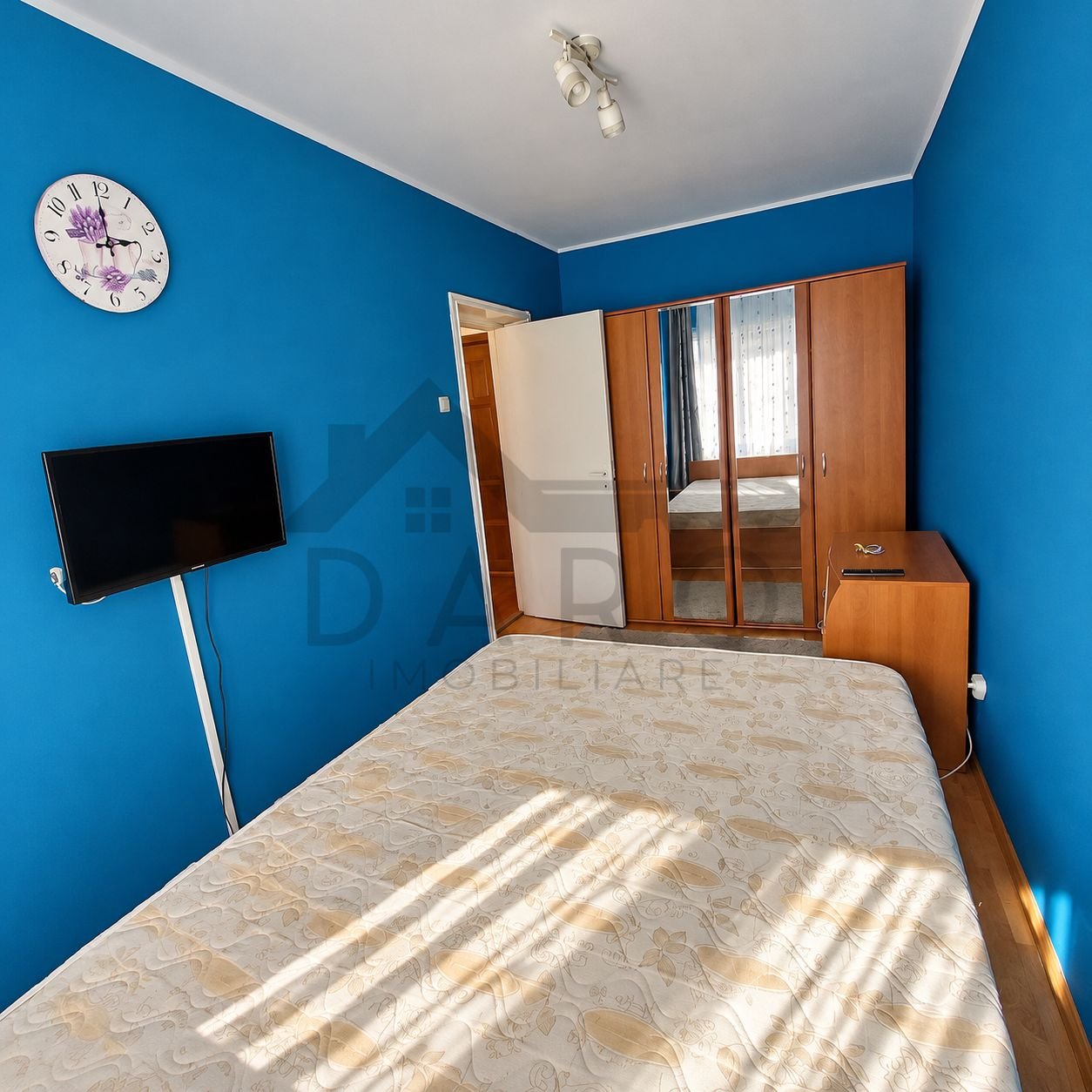 526f914845f74d10aec0aab31755c64b Apartament de inchiriat