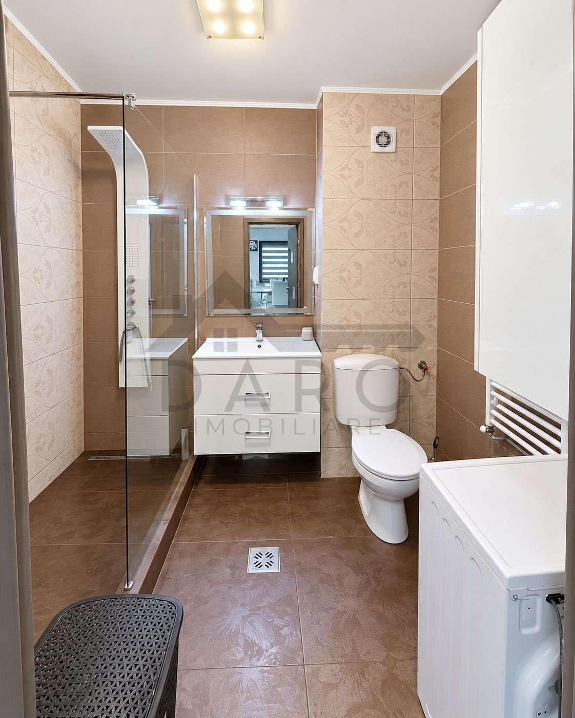 52c50950618445819f199a501750c2b8 Apartament cu 2 camere, mobilat si utilat complet