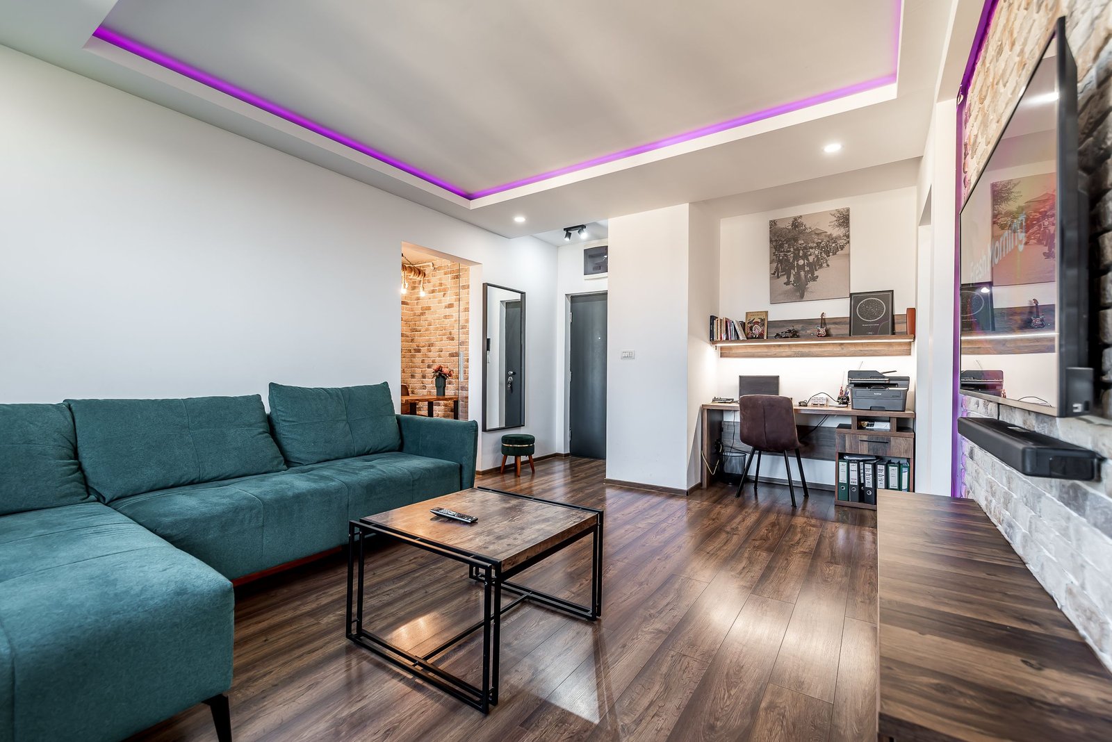 La câtiva pași de mal | 2 camere, 52 mp utili, bloc nou cu lift