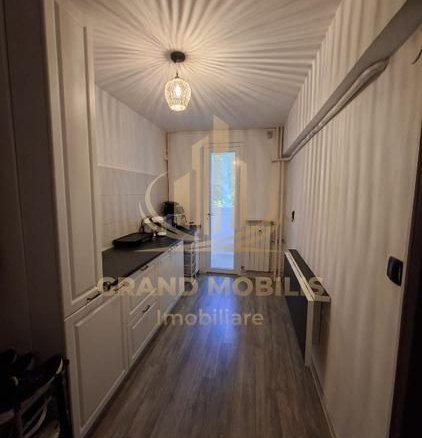 Apartament 2 camere Oltenitei Parcare ADP