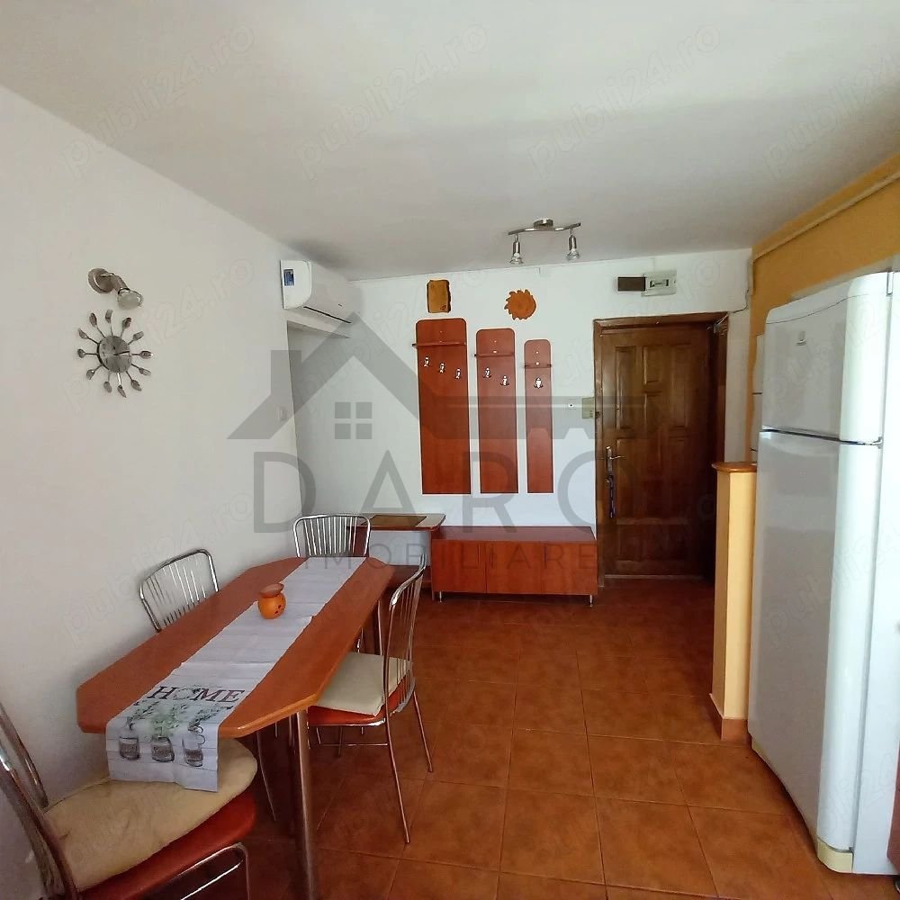 57752f90582e4d6c8815611989910555 Apartament de inchiriat