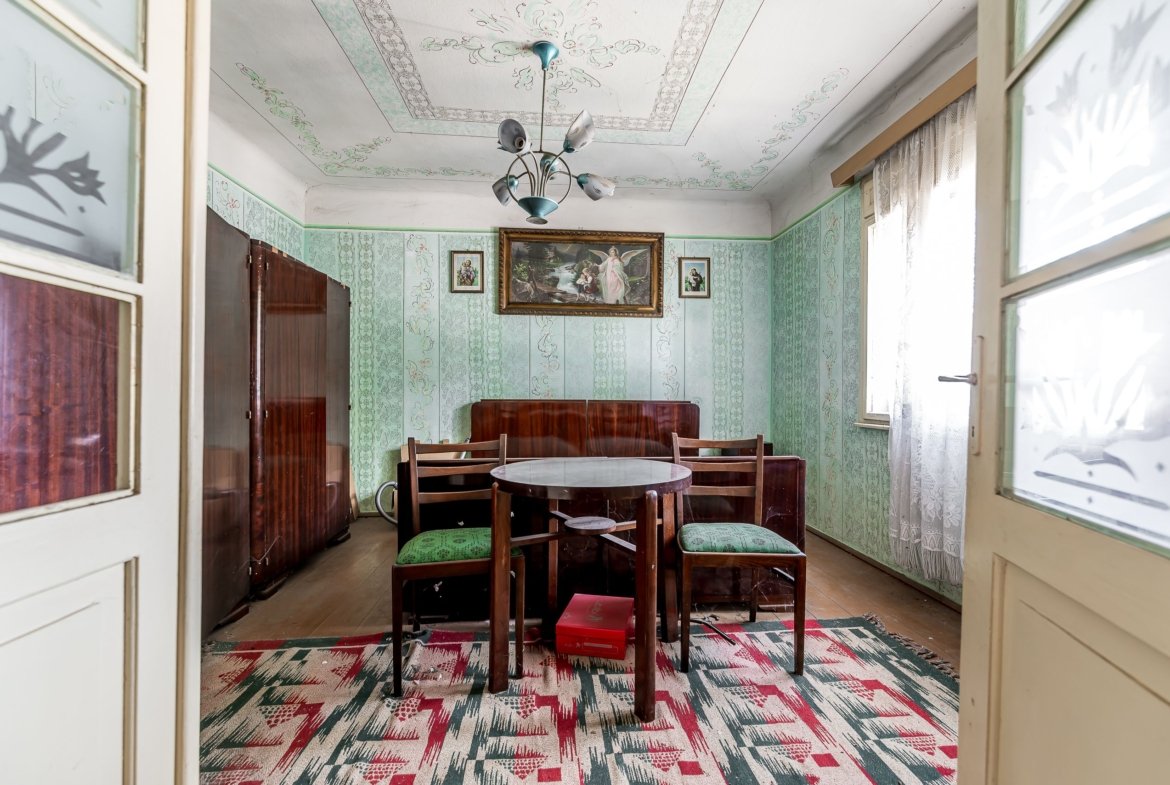 Casă de Vânzare în Bujac | Teren 1.018 MP | 2 Fronturi Stradale