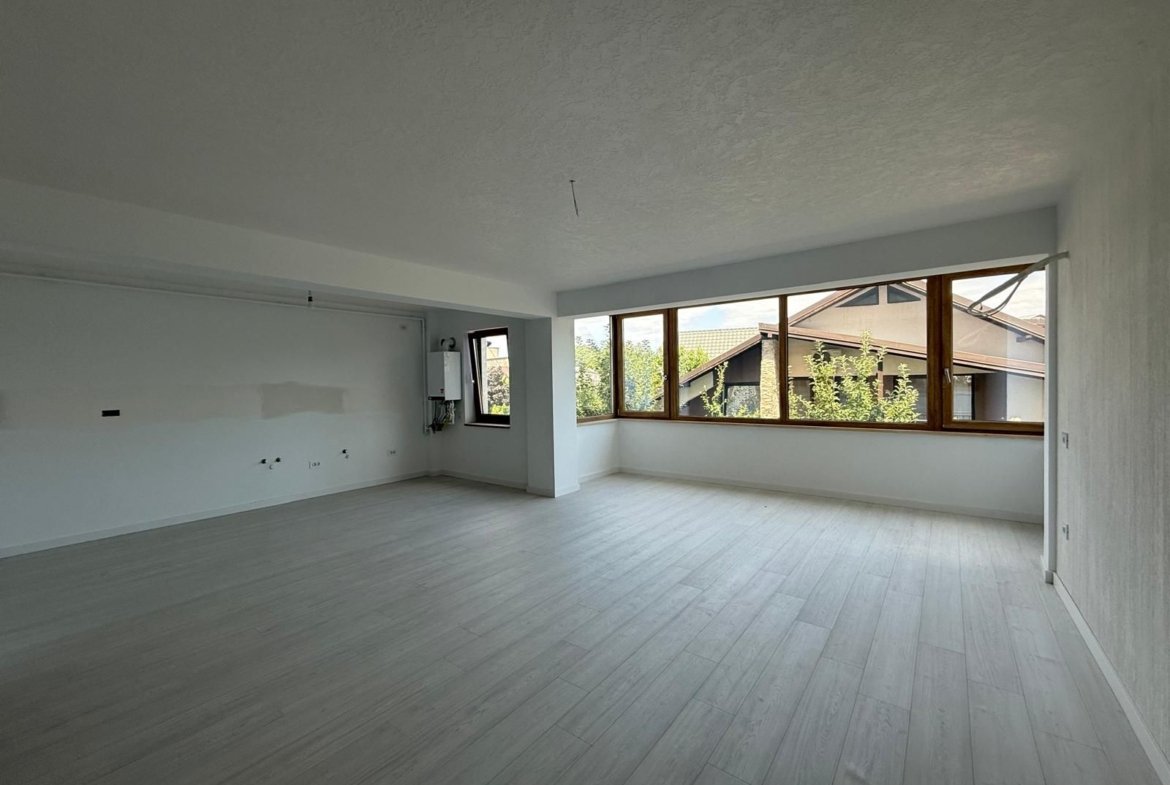 Titan-2 camere in bloc boutique- Etaj 1-Living generos