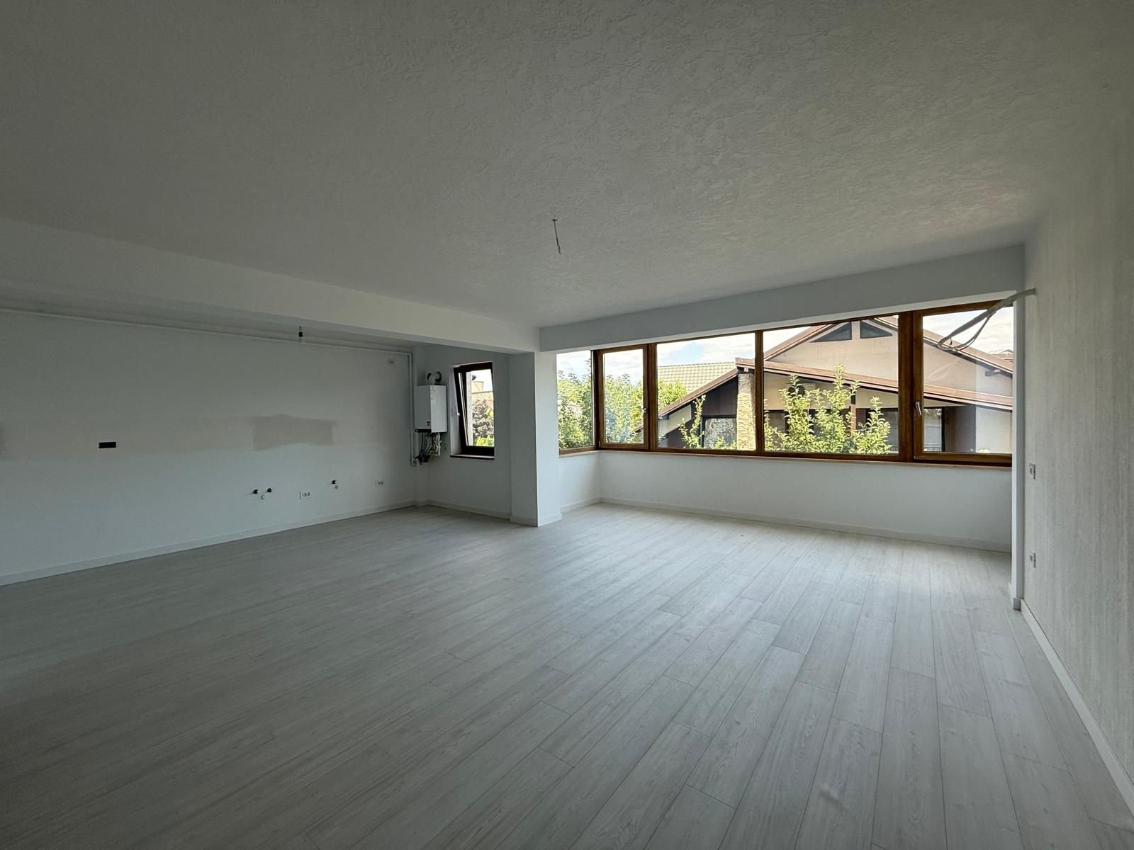 Titan-2 camere in bloc boutique- Etaj 1-Living generos