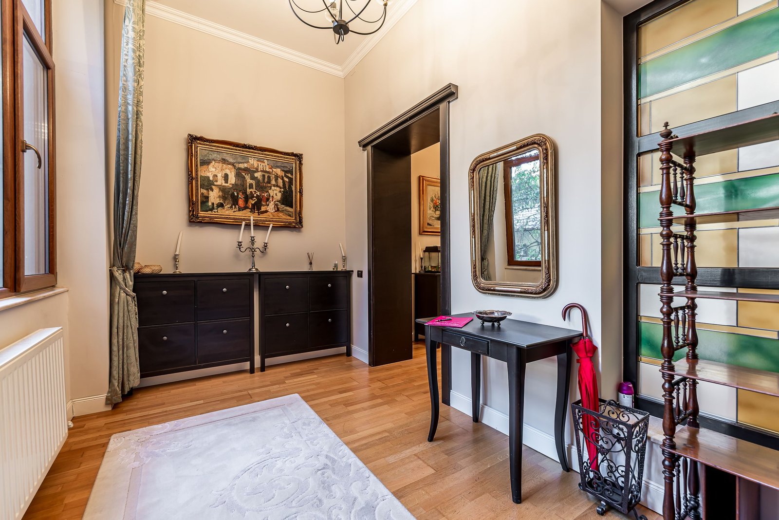58ad7901af8547ffb6d6aa19f1bd220d Apartament cu personalitate, pentru cei care apreciază eleganța.
