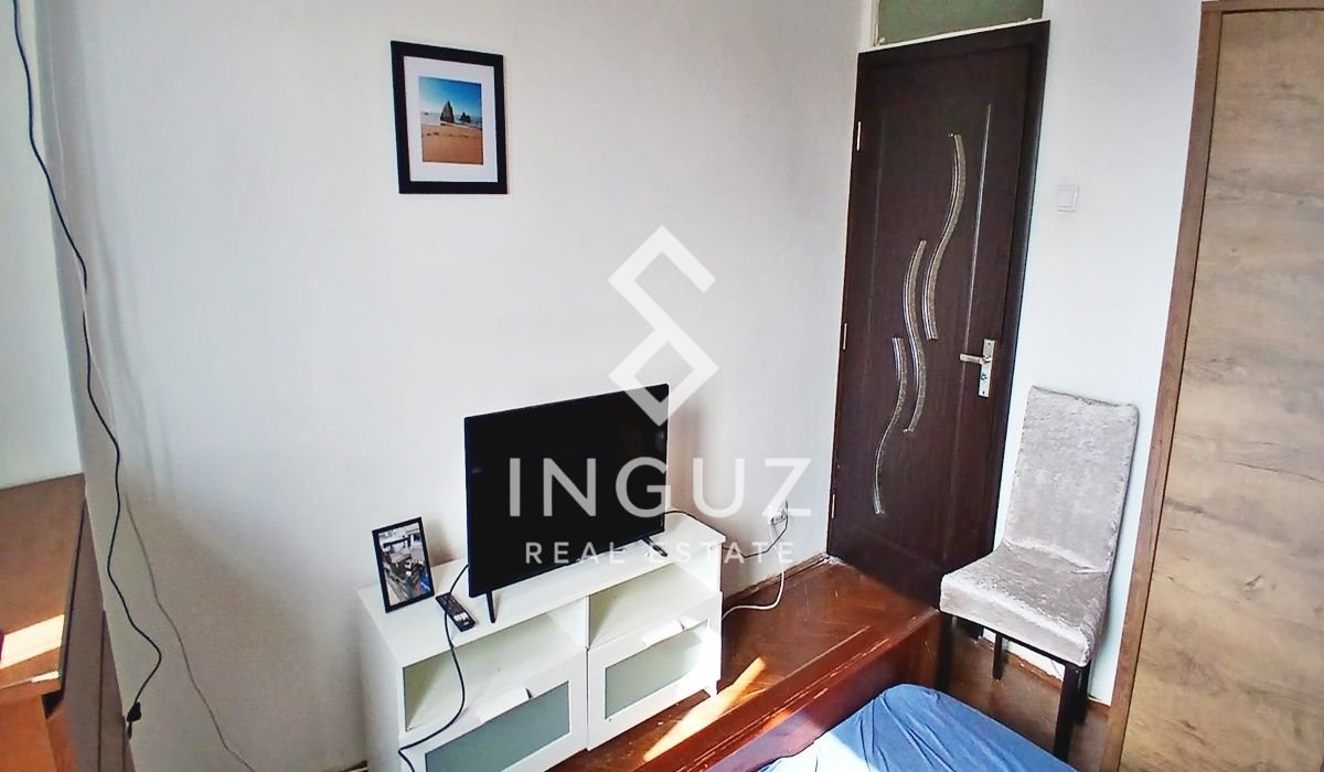 58de40bbe7d94cd3adef85c32417dd33 Apartament 3 camere de închiriat – Piața Victoriei