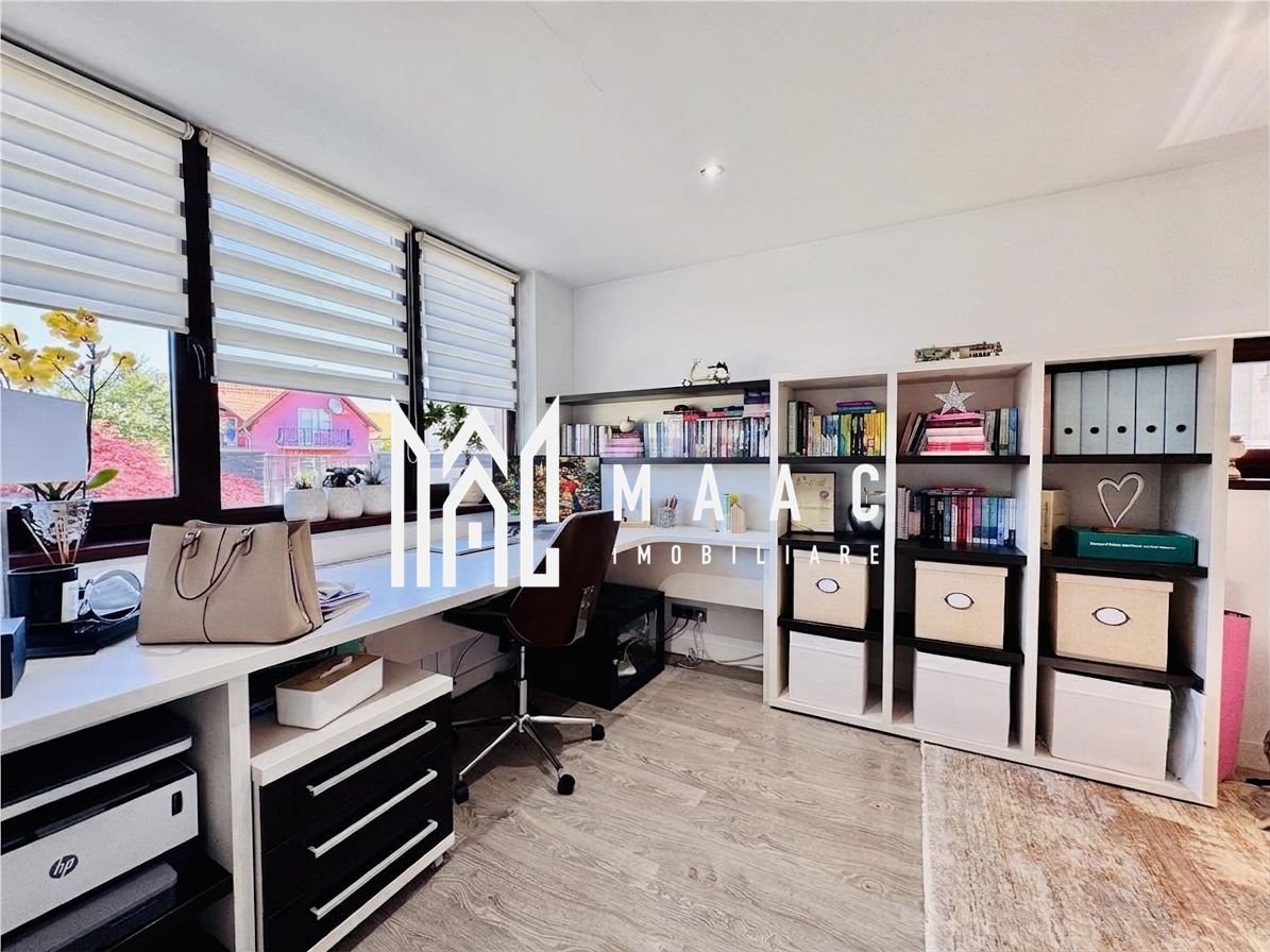 Casă de vânzare 6 camere | Șelimbăr | teren 695 mp | garaj