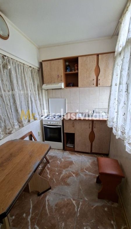 Inchiriere apartament 2 camere Trivale complex 1 langa piata