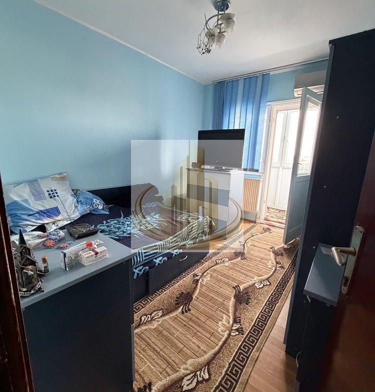 Apartament cu 4 camere 2 bai sector 4  Berceni