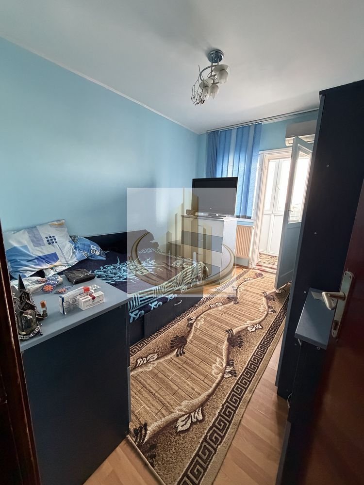 Apartament cu 4 camere 2 bai sector 4  Berceni