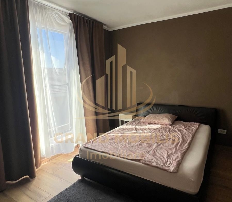 Casă individuală cuplată P+1, cu curte proprie, terasă și anexă