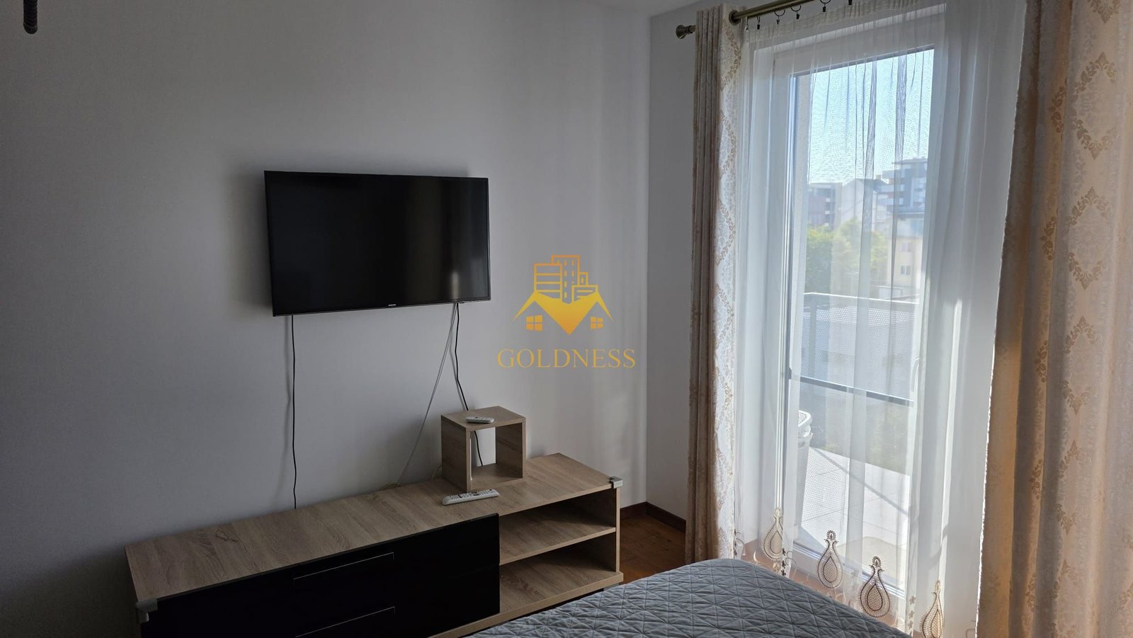 5a2c96f5fcf54823aacb57097352174f 2 camere decomandate, Andrei Mureșanu, Prima închiriere, Calea Turzii
