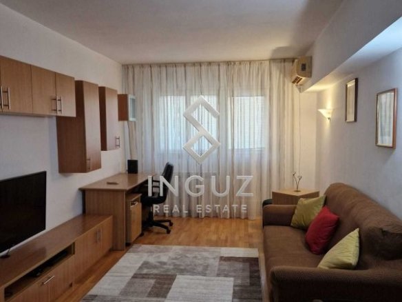 *Apartament de închiriat cu 3 camere – Calea Moșilor, București*