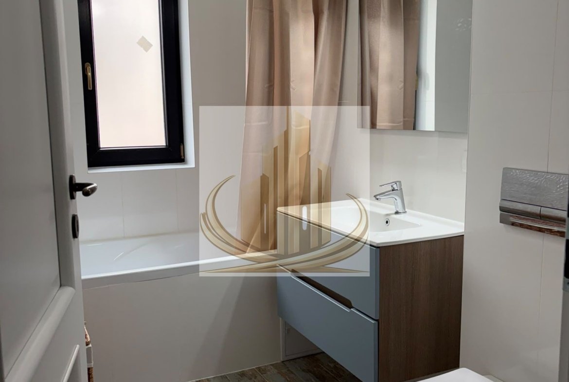 Apartament cu 2 camere, modern, cu parcare inclusă