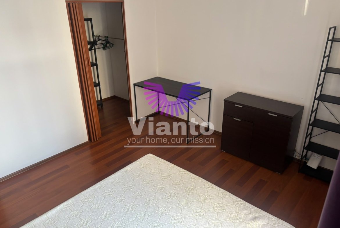 APARTAMENT 3 CAMERE CU CURTE 35MP – TURNISOR