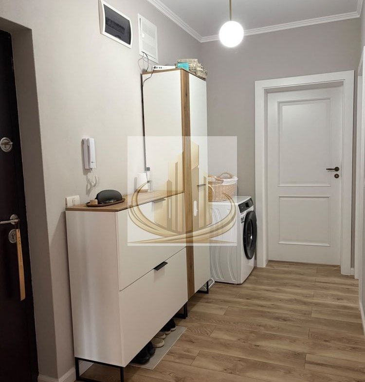 Apartament cu 2 camere, modern, cu parcare inclusă