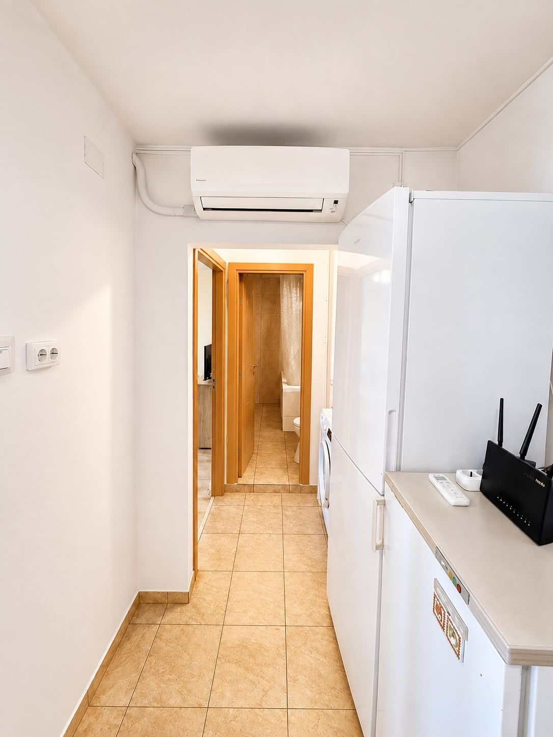 5c20b22be7834864a87b8cef08c3c501 Decebal-metrou-2 camere/loc pentru tine,spatiu pentru lucrul de acasa