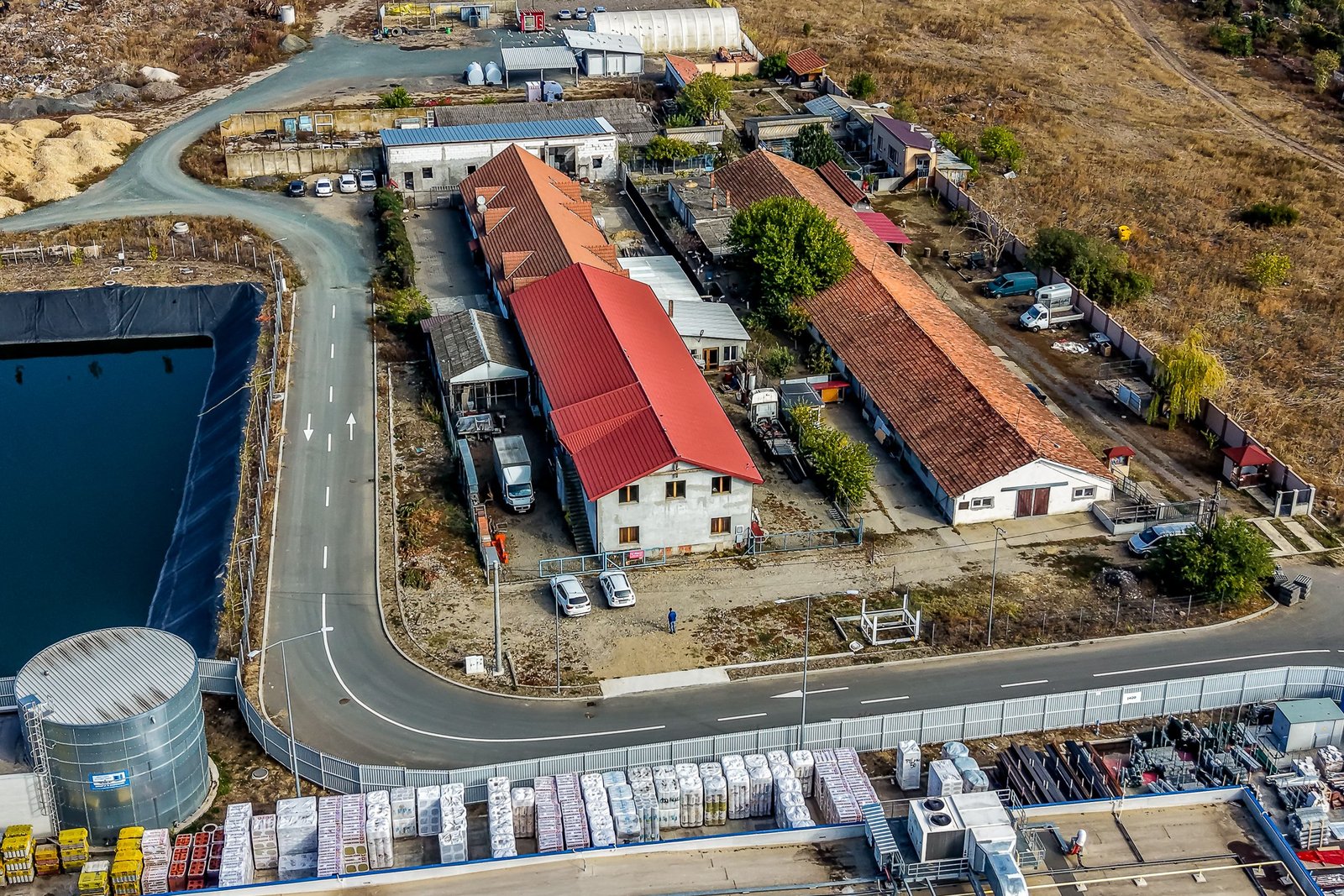 Hală industrială lângă DEDEMAN, teren 1337 mp si construcție de 814 mp