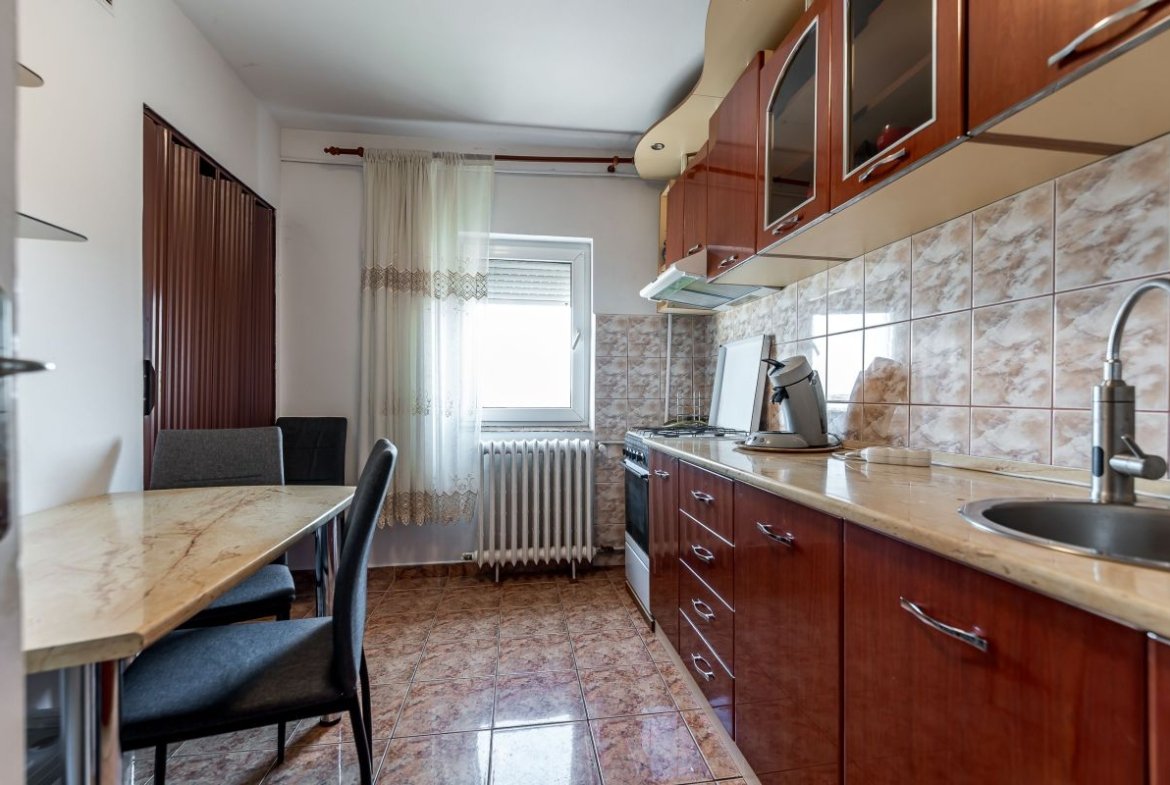 Apartament 2 camere,  6 Vânători Arad