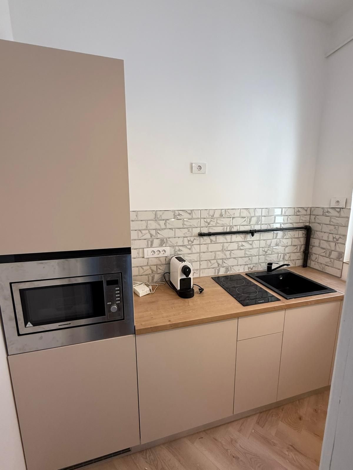 Sala Palatului apartament 3 camere prima inchiriere