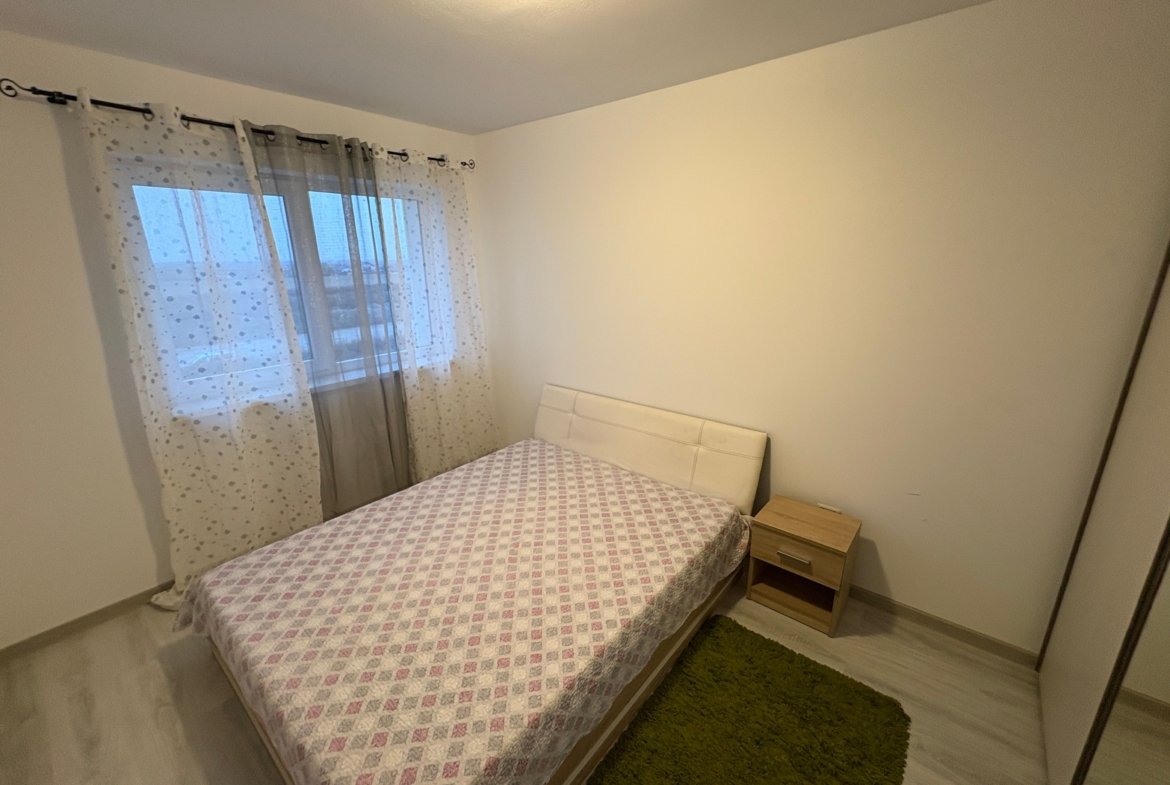 Apartament cu doua camere de inchiriat Sanpetru