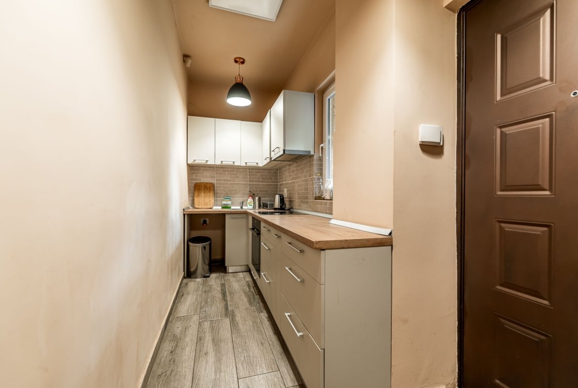 Apartament cu 2 camere vis-a-vis de Campusul Goldiș