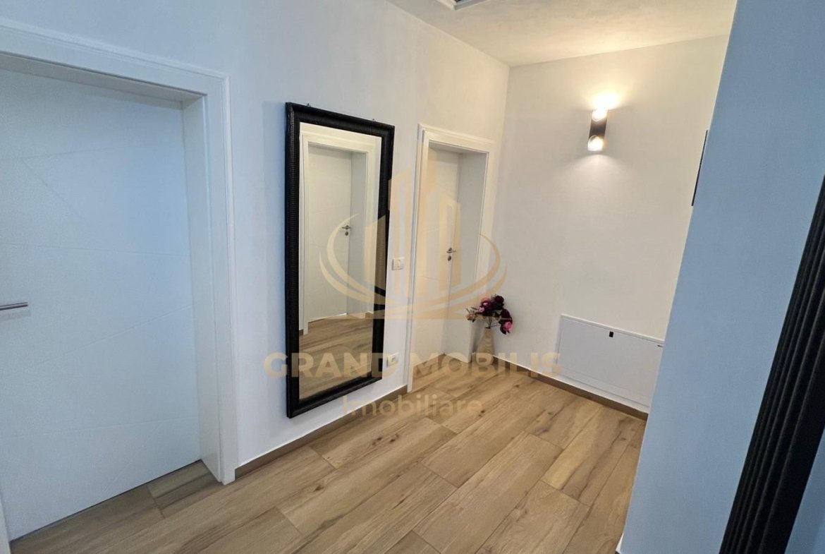 Casă individuală cuplată P+1, cu curte proprie, terasă și anexă