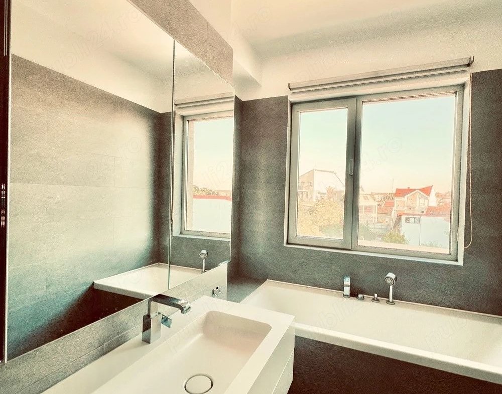 Apartament premium de închiriat, cu terasă panoramică și acces SPA