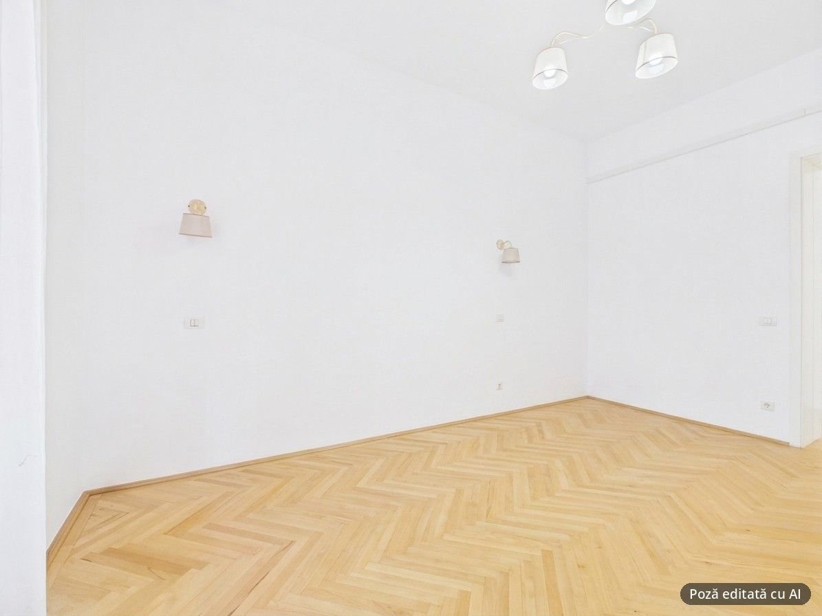 5f809abb68e14fa0bf9cea1798a4917f Spațiu de birouri | 3 camere | 107 mp | Central