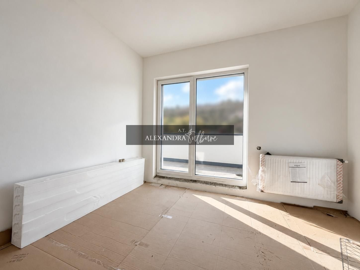 Apartament 3 camere, 2 bai, 63 mp+ terasa 60 mp, garaj.